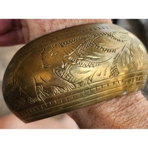 Vintage Brass Elephant‎ Bangle Bracelet